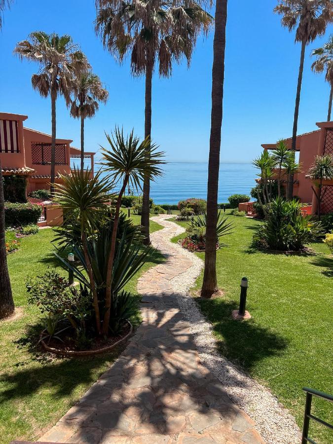 Luxury Three Bedroom Apartment At Estepona Exterior foto